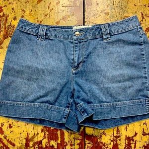 WHBM Jean shorts 10 4 inch in seam